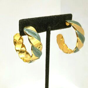 Vintage Wide Rope Hoop Earrings Gold Tone Green Enamel Lightweight Post Jewelry